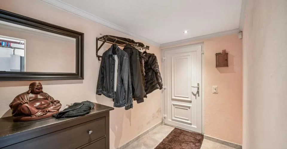 Casa in perfette condizioni con vista mozzafiato su Vallorbe – foto 24 di 26