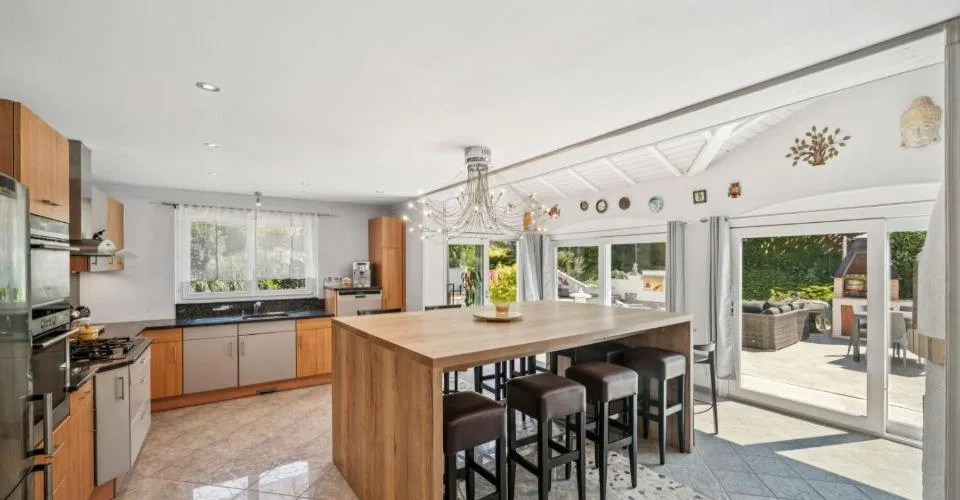 Casa in perfette condizioni con vista mozzafiato su Vallorbe – foto 17 di 26
