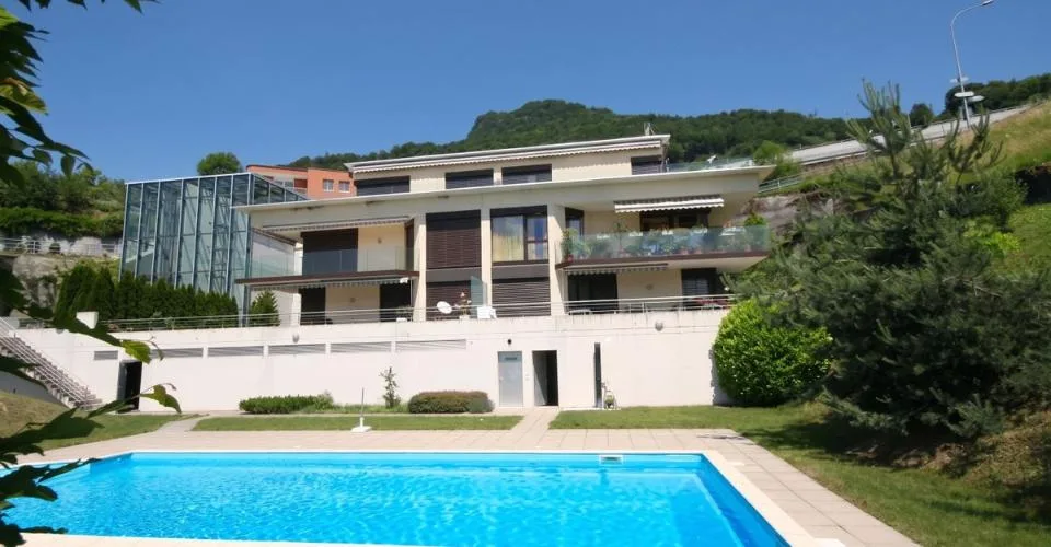 GRAND APPARTEMENT DE 5,5 PIECES AVEC LES COMMODITES D'UNE VILLA ET UNE TRES BELLE VUE PANORAMIQUE – foto 5 di 25