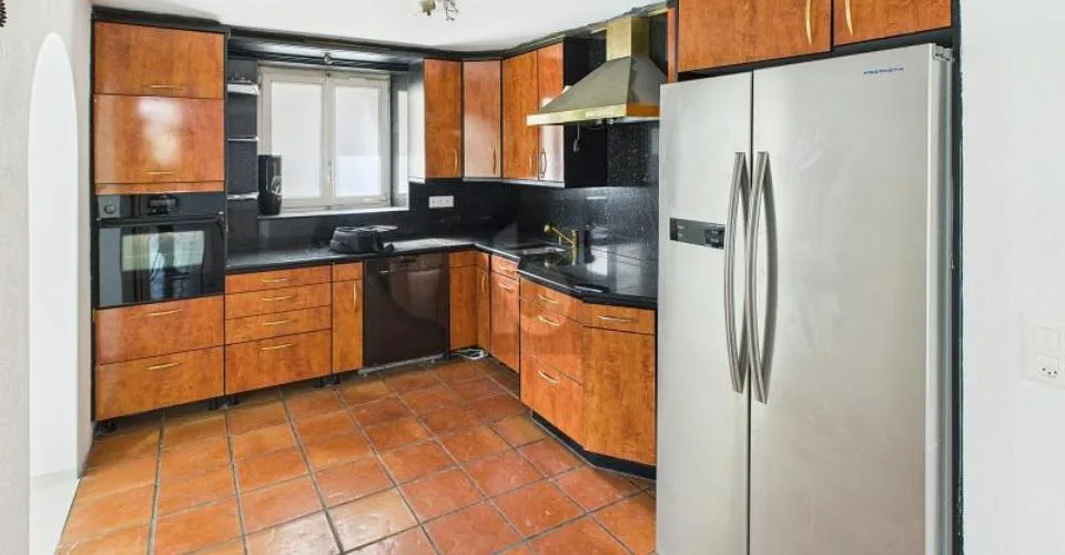 Rénové récemment avec grand balcon