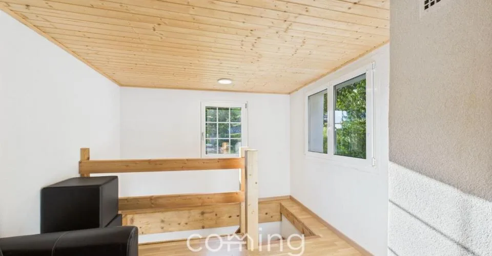 Appartement neuf de 1,5 pièce à Hohtenn, calme, ensoleillé et avec vue sur la montagne