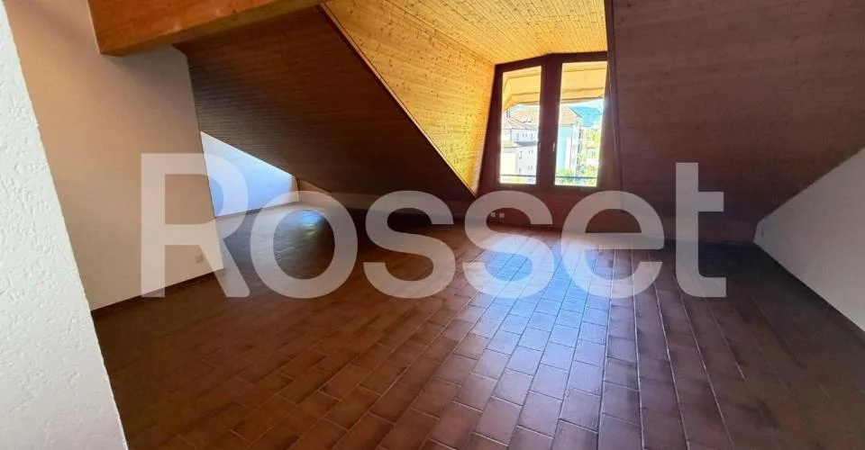 IN AFFITTO! Appartamento di 4.5 locali al 3° piano – foto 3 di 12