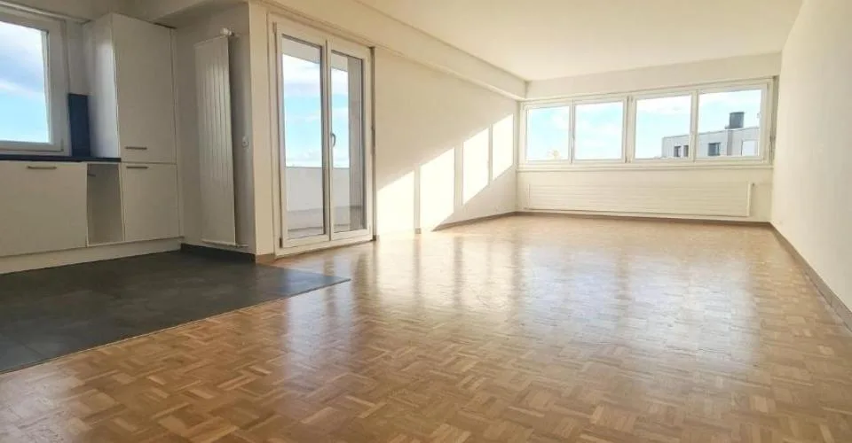 Appartement de 3 pièces avec vue sur le lac – Foto 3 von 18