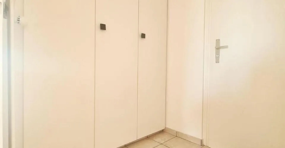 Appartement de 3 pièces avec vue sur le lac – Foto 9 von 18