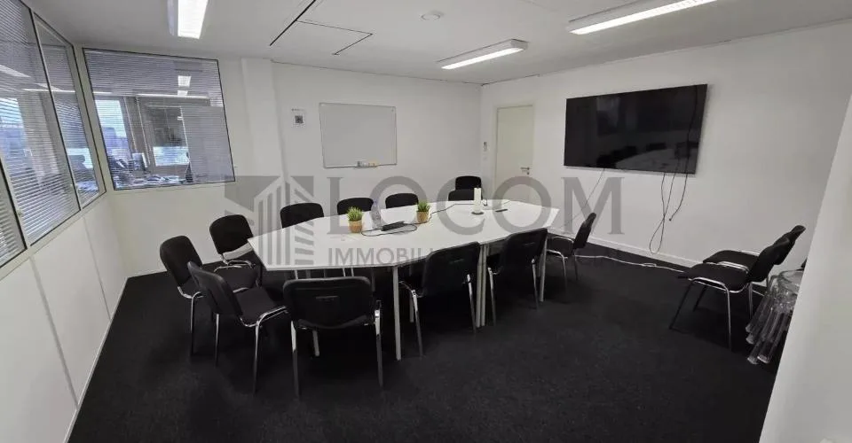 Schreibtisch oder Privatbüro mit Seeblick – Foto 13 von 16