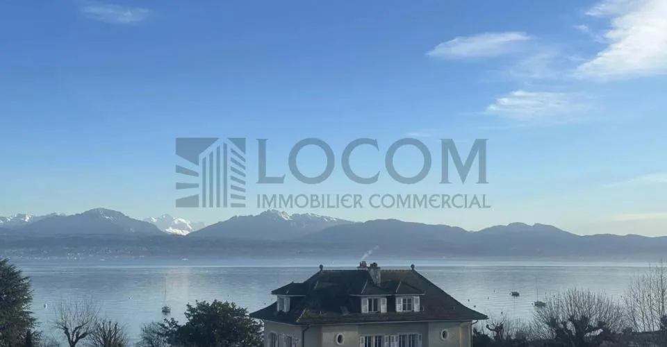 Schreibtisch oder Privatbüro mit Seeblick – Foto 15 von 16