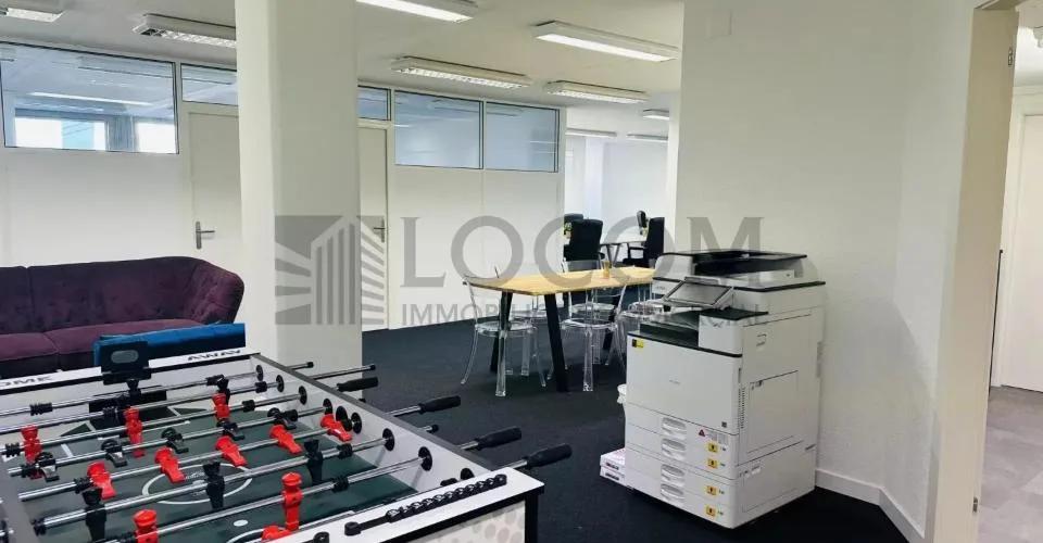 Schreibtisch oder Privatbüro mit Seeblick – Foto 12 von 16