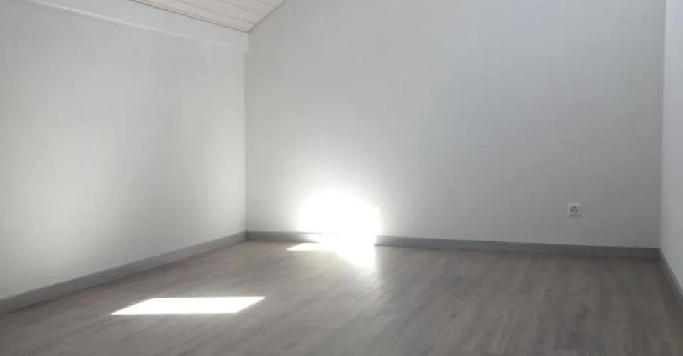 MAGNIFIQUE DUPLEX EN ATTIQUE – Foto 7 von 18