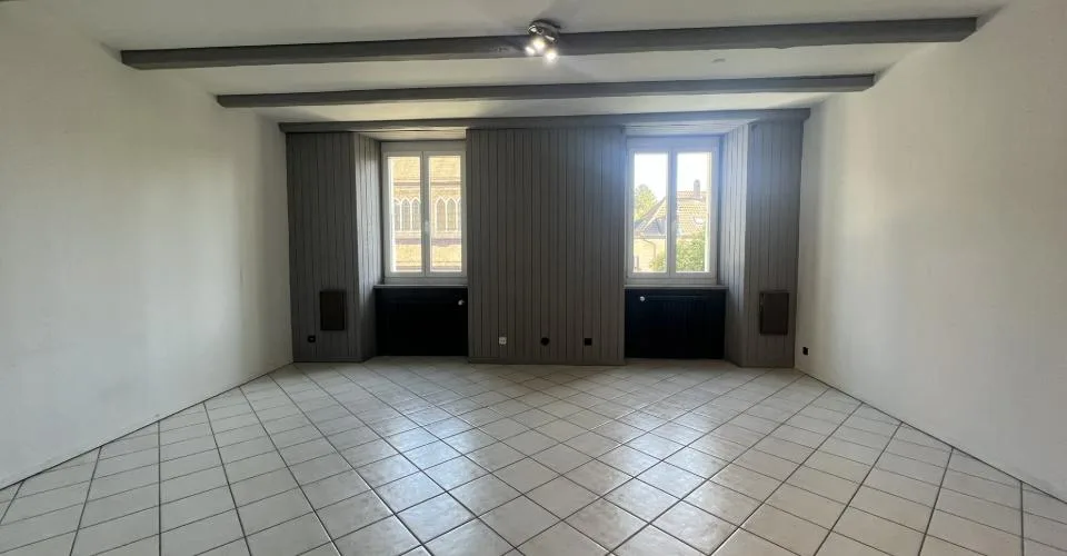 Charmant appartement de 4 pièces au rez-de-chaussée surélevé à La Chaux-de-Fonds – foto 12 di 21