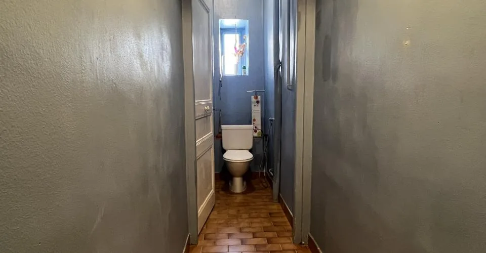 Charmant appartement de 4 pièces au rez-de-chaussée surélevé à La Chaux-de-Fonds – foto 21 di 21