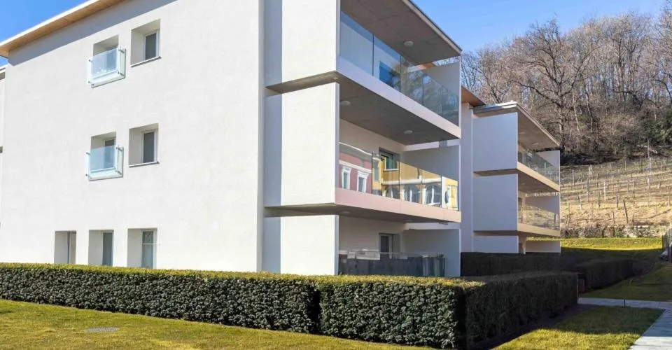 Wohnung 3.5 Zimmer in Caslano, Kanton TI - Modern, raffiniert und zentral – Foto 25 von 32