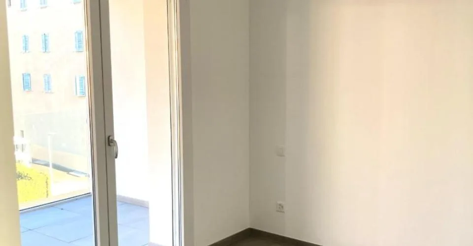 Wohnung 3.5 Zimmer in Caslano, Kanton TI - Modern, raffiniert und zentral – Foto 19 von 32