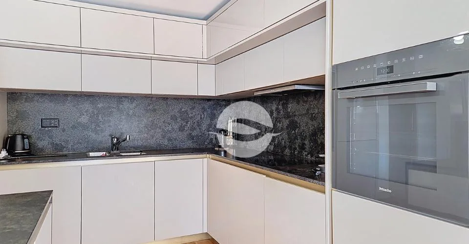 Au coeur de La Riviera | Bien meublé avec vaste terrasse – Foto 17 von 22