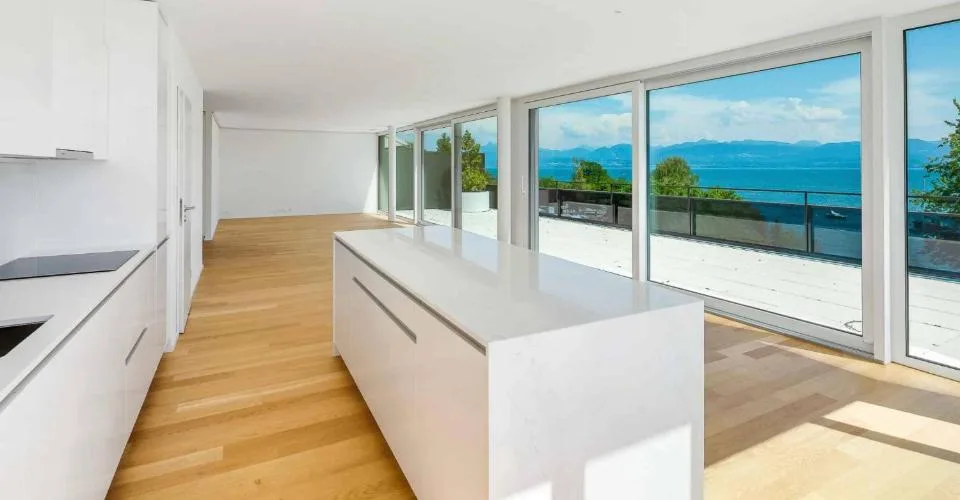 UNIQUE! Attique de 5.5 pièces de 180m2 bénéficiant d'un rooftop terrasse de 168m2 avec vue panoramique sur le lac et les Alpes – foto 3 di 27