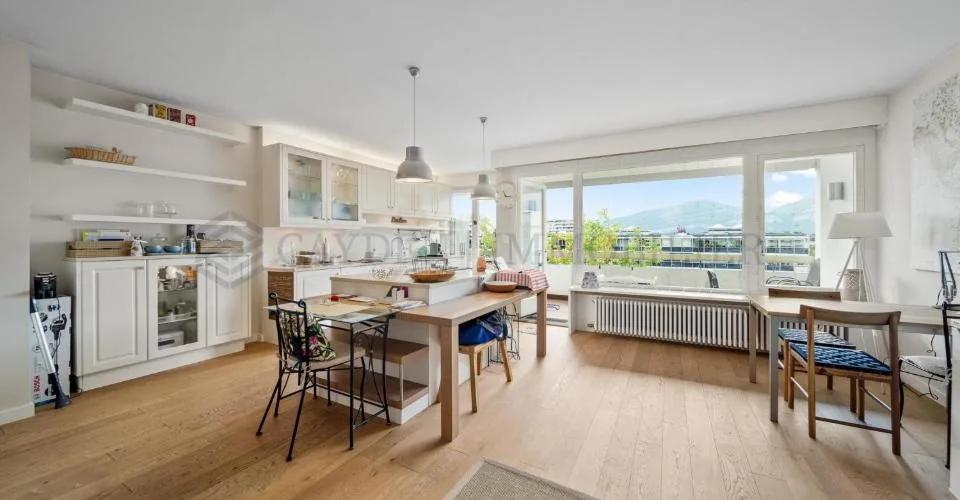 Superbe Penthouse-Wohnung mit herrlicher Aussicht – Foto 15 von 29