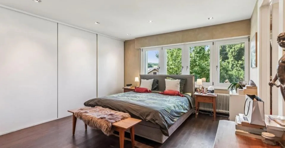 Villa individuelle sur terrain de 2'915 m², gains solaires importants – Foto 9 von 26