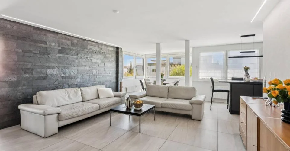 Magnifique appartement de 4,5 pièces rénové – Foto 5 von 24