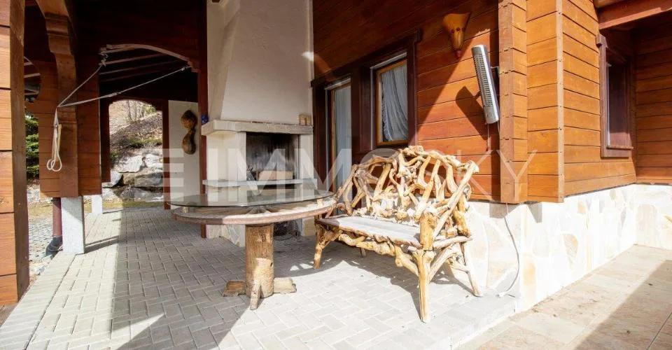 VISITE VIRTUELLE Chalet d'exception à Anzère avec espace wellness – photo 4 sur 15