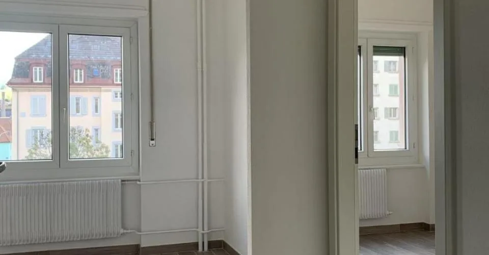 Bel appartement rénové de 2.5 pièces – Foto 7 von 24