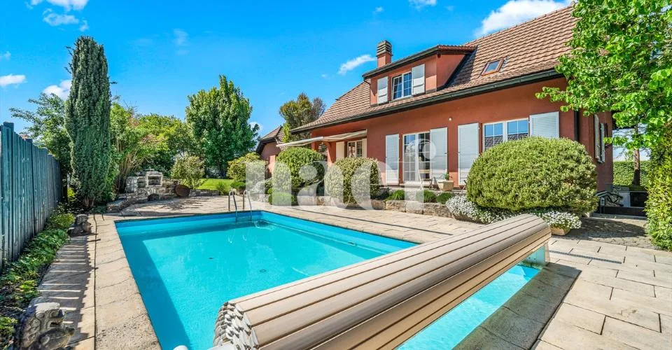 5.5 Zimmer Villa in Neyruz FR – Foto 12 von 13