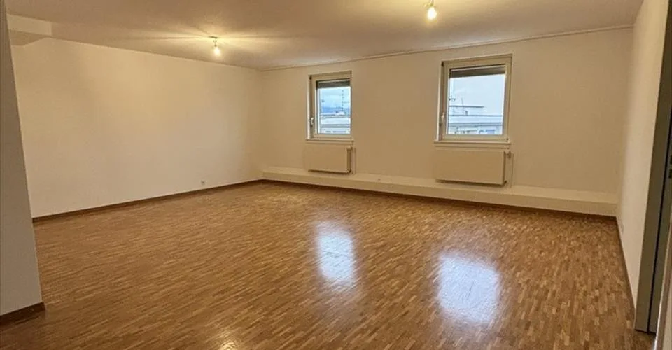 Bel appartement idéalement situé près des Nations et de la gare – Foto 9 von 16