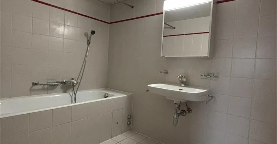 Bel appartement idéalement situé près des Nations et de la gare – Foto 15 von 16