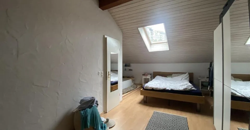 Appartement de 3.5 pièces au 4ème étage ! – Foto 7 von 16