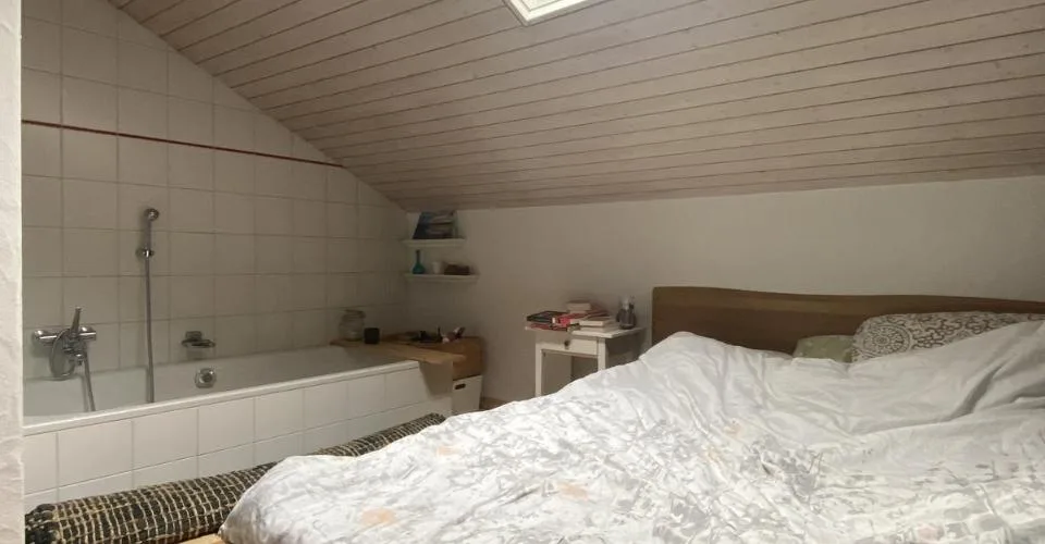 Appartement de 3.5 pièces au 4ème étage ! – Foto 6 von 16