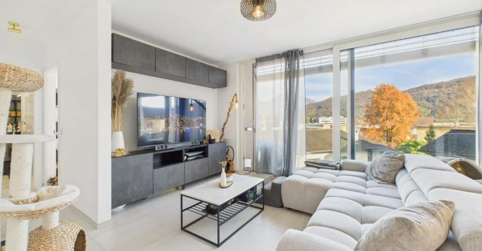 Moderna 2.5 locali attic-flat con ampio balcone, Agno – Foto 15 von 22