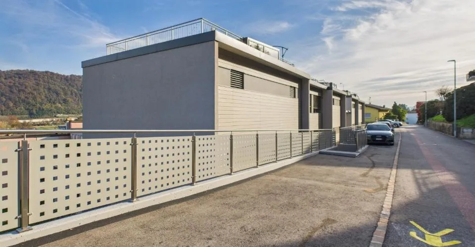 Moderna 2.5 locali attic-flat con ampio balcone, Agno – Foto 20 von 22