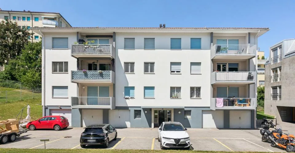 Un appartement rénové de 5.5 pièces au cœur de Villars-sur-Glâne – Foto 8 von 19