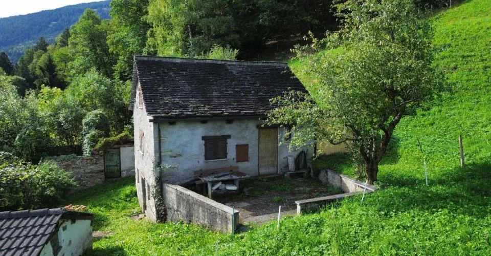 Rustikales Anwesen zum Verkauf in dem wunderschönen Blenio-Tal – Foto 18 von 29