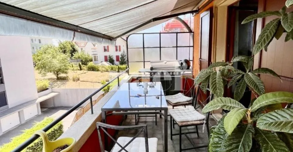Große 4.5-Zimmer-Wohnung in idealer Lage – Foto 7 von 18