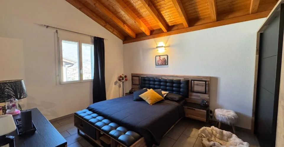 Camino doppia vista, terrazza relax e ascensore con accesso diretto in casa – foto 7 di 37