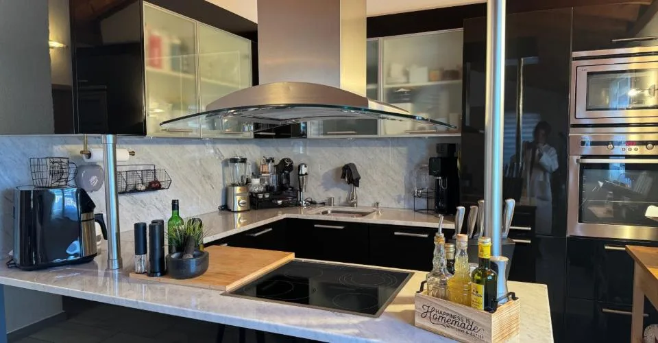 Camino doppia vista, terrazza relax e ascensore con accesso diretto in casa – foto 6 di 37