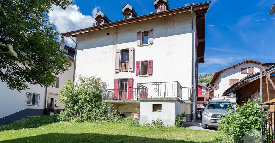 Casa di paese da ristrutturare, 10 locali + locali commerciali, 400 m2 – foto 38 di 43
