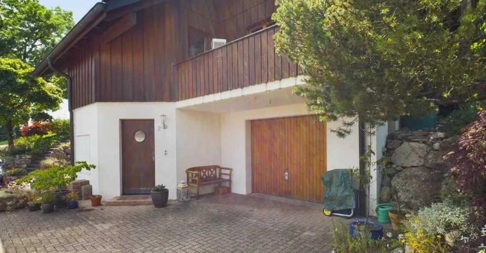 Maison de ville moderne de 4,5 pièces avec jardin à Niederbipp – photo 14 sur 27