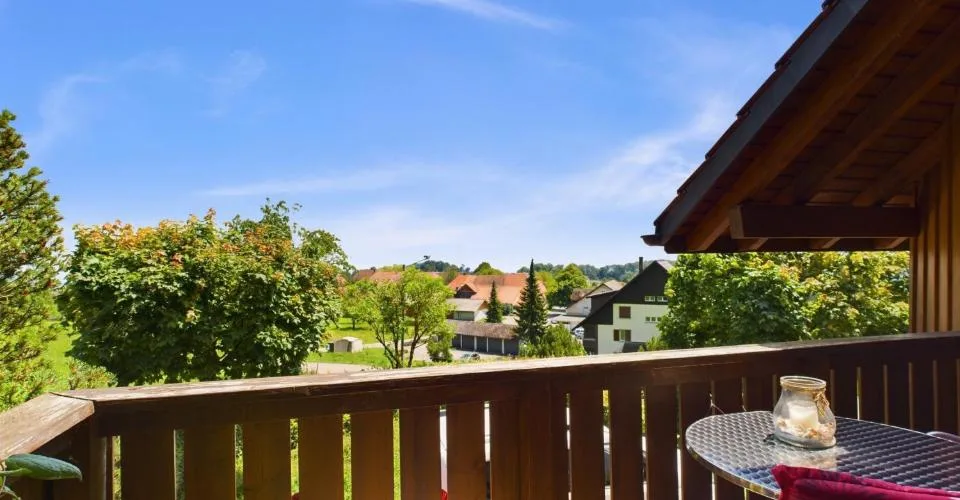 Maison de ville moderne de 4,5 pièces avec jardin à Niederbipp – photo 24 sur 27