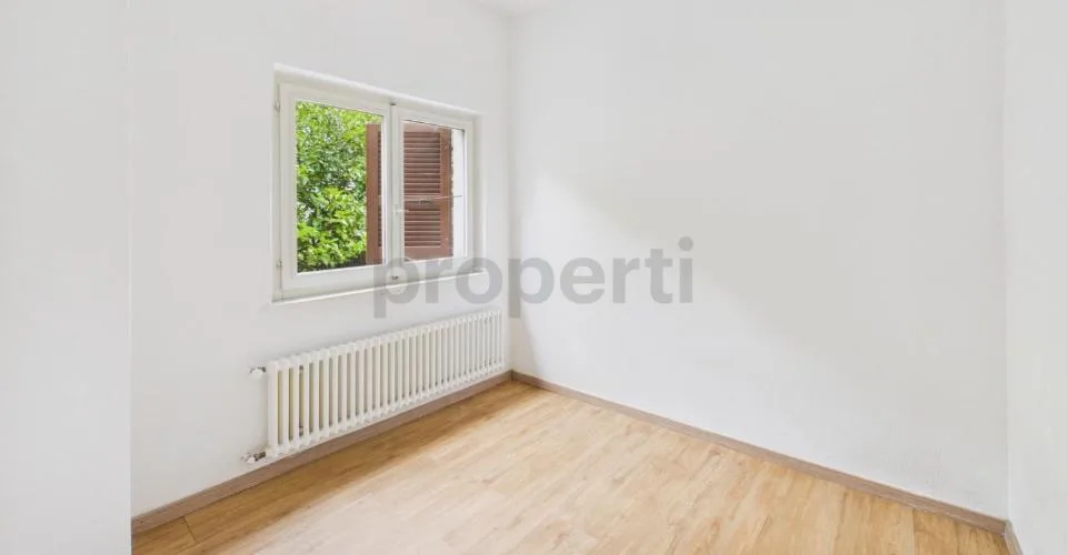 Zweifamilienhaus mit Panoramablick in Wohngebiet von Cugnasco – Foto 27 von 31