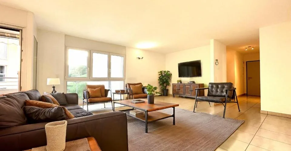 Elegantes Apartment mit 4.5 Zimmern und modernen Ausstattungen in Castel San Pietro – Foto 12 von 22