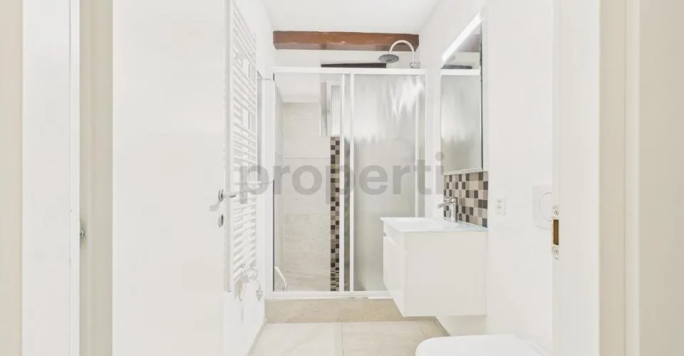 Elegante casa indipendente 1 locale con ampio balcone, Breggia – foto 21 di 27