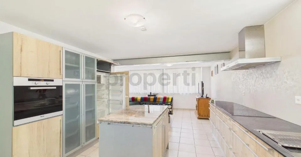Spaziosa casa indipendente di 6,5 stanze con cantina e parcheggi, Basse-Allaine – foto 17 di 27