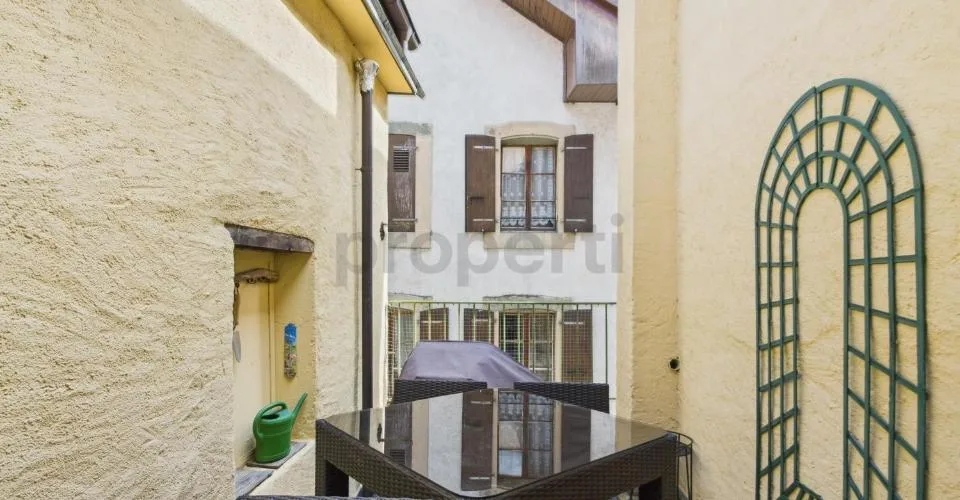 Grande casa di 11 locali con fascino - abitazione, rendita o progetto misto – foto 25 di 26