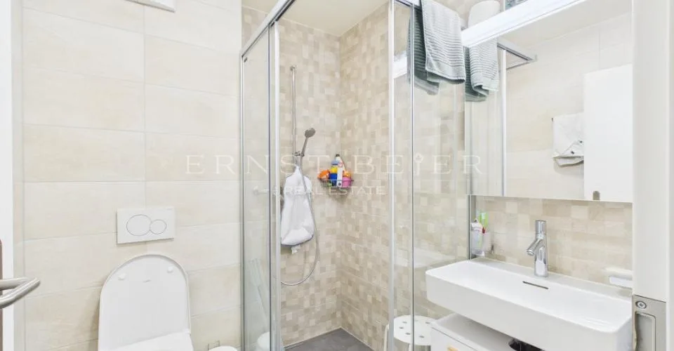 EXKLUSIVITÄT - 3.5-Zimmer-Wohnung, eigener Garten und freie Sicht – Foto 19 von 20