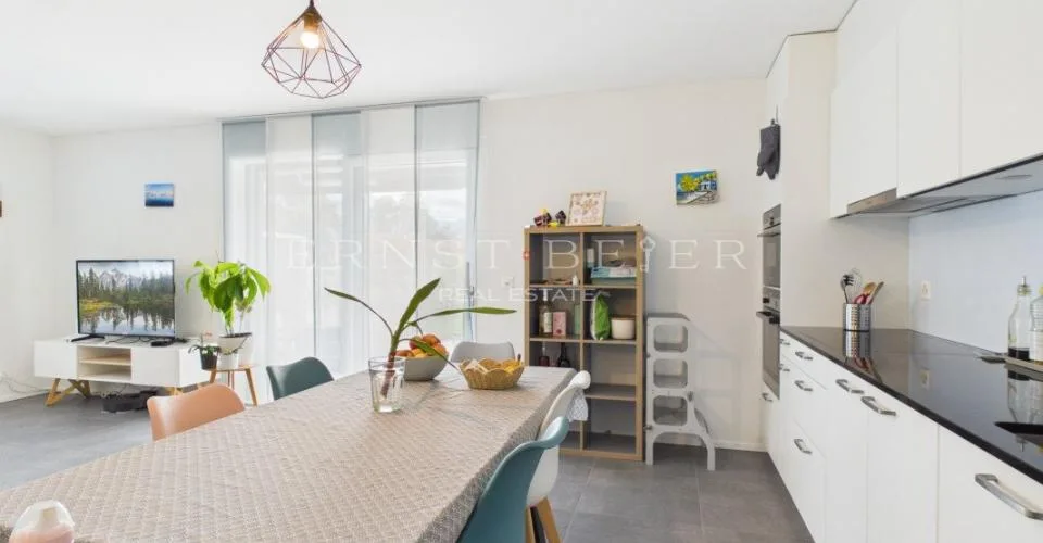 EXKLUSIVITÄT - 3.5-Zimmer-Wohnung, eigener Garten und freie Sicht – Foto 15 von 20