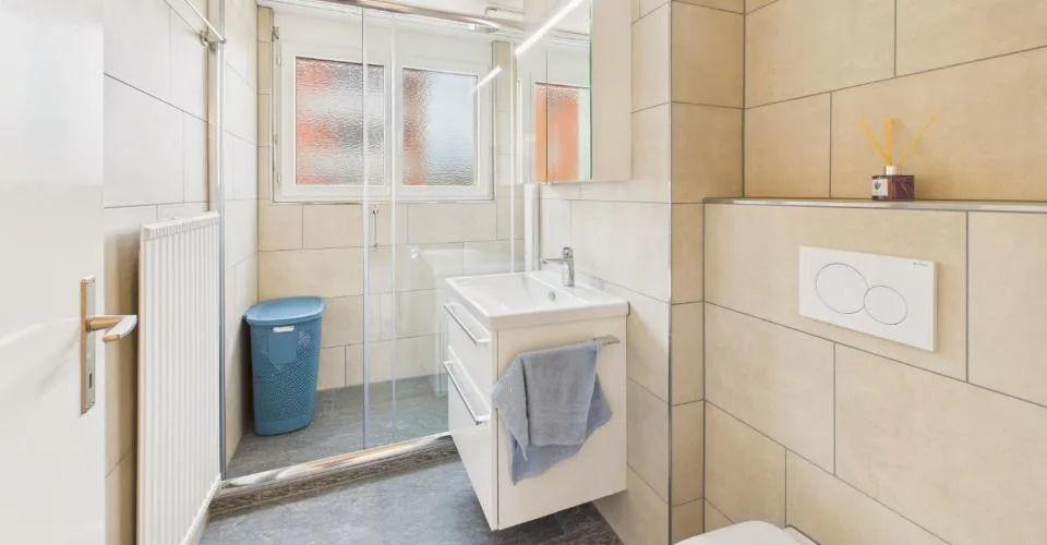 Appartement charmant avec une vue magnifique à Bazenheid – photo 16 sur 18