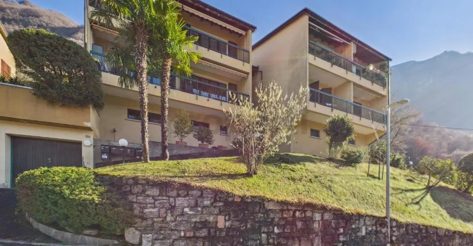 Helles 1.5-Zimmer-Apartment mit Balkon in Melano – Foto 12 von 20