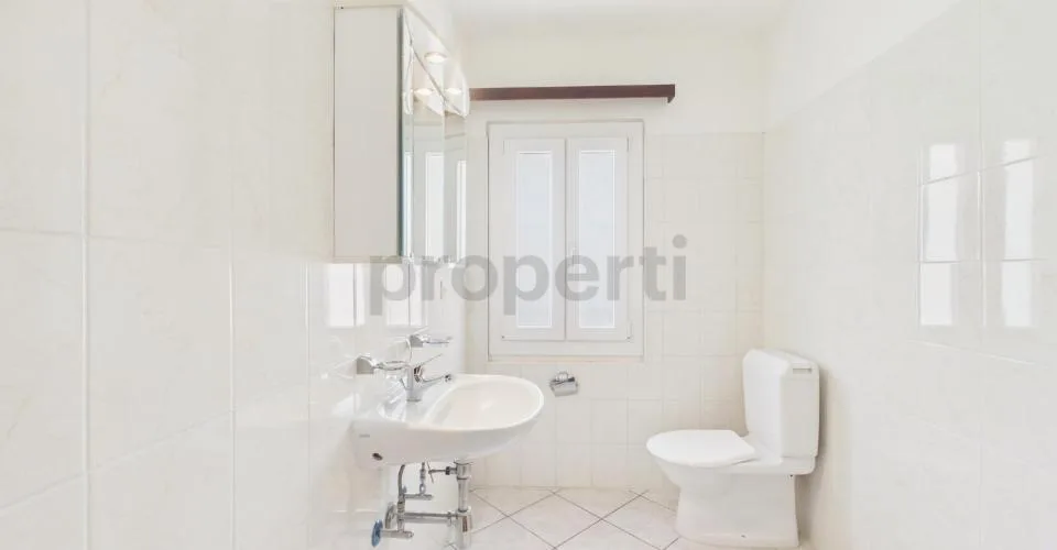 Elegantes Einfamilienhaus mit 4,5 Zimmern und Bergblick in Pollegio – Foto 23 von 25