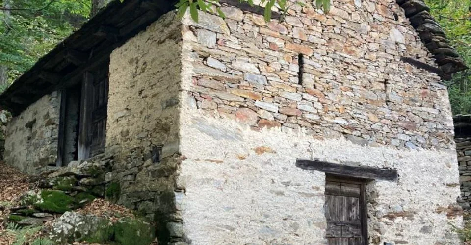 Rustikales Haus in Serravalle / Rustico a Serravalle