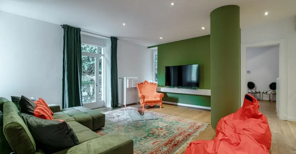 "Villa di Lusso a Lugano: Design Moderno e Vista Lago Mozzafiato" /... – photo 15 sur 20